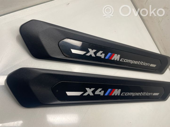 BMW X4M F98 Garniture de protection de seuil intérieur 8077613