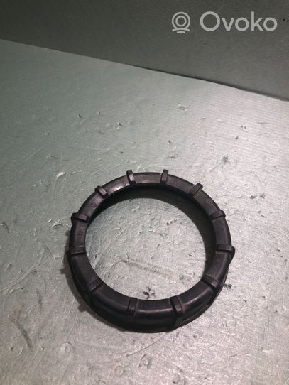 Volkswagen Golf V Anello/dado di bloccaggio della vite della pompa del carburante nel serbatoio 321201375A