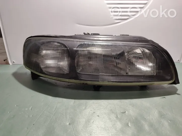 Volvo V70 Headlight/headlamp 8662928