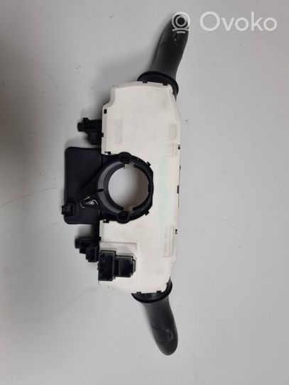 Nissan Qashqai Interruptor/palanca de limpiador de luz de giro 47945 4BA0A