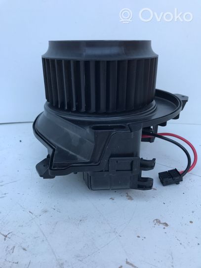 Mercedes-Benz Sprinter W907 W910 Ventola riscaldamento/ventilatore abitacolo A0008307902