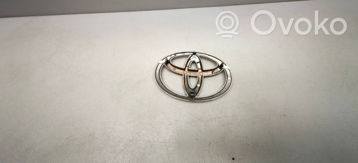 Toyota Corolla Verso AR10 Mostrina con logo/emblema della casa automobilistica 7531142010