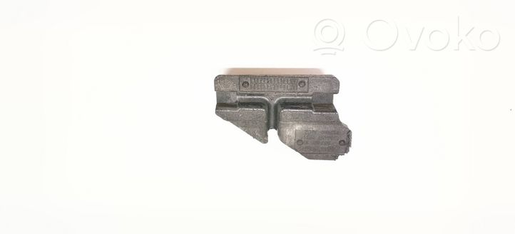 BMW 7 F01 F02 F03 F04 Absorber zderzaka przedniego 51117212942