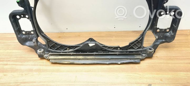 Audi A6 S6 C6 4F Панель радиаторов (телевизор) 4F0805594H