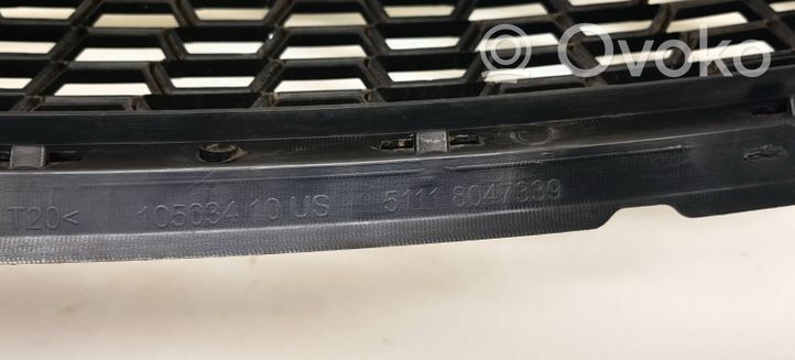 BMW X5 E70 Grille inférieure de pare-chocs avant 51118047339
