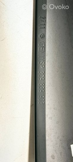 Volkswagen PASSAT B7 Listwa / Uszczelka szyby drzwi tylnych 3c9839903
