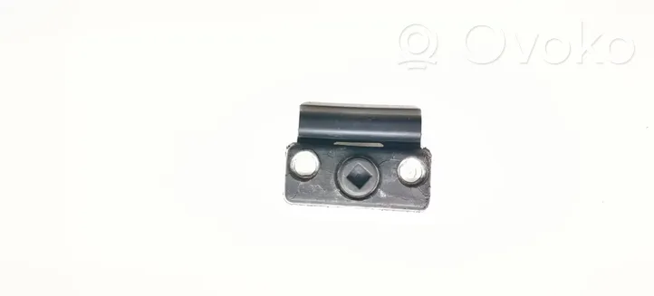 Mercedes-Benz E W211 Rivestimento portellone A2117500097