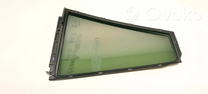 Toyota Verso Rear vent window glass 43R00101