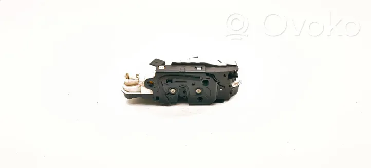 Volkswagen Tiguan Front door lock 5N2837016A