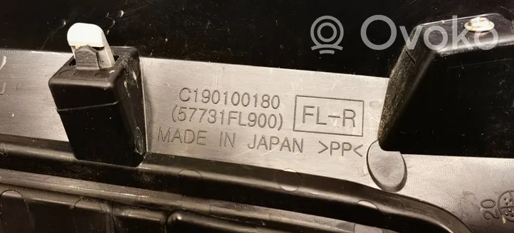Subaru XV II Grille antibrouillard avant 57731FL900