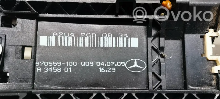 Mercedes-Benz C W204 Support poignée extérieur de porte avant A2047600834