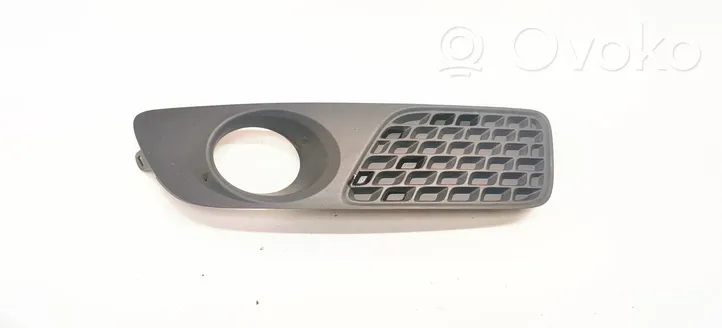 Volvo V70 Grille antibrouillard avant 30678639