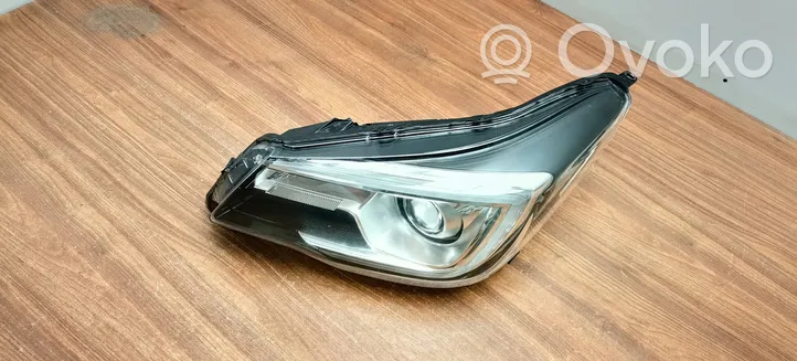 Subaru Forester SJ Lampa przednia 84002SG243