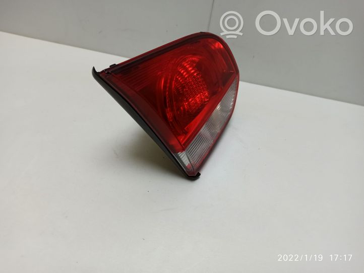 Volkswagen Golf VI Tailgate rear/tail lights 