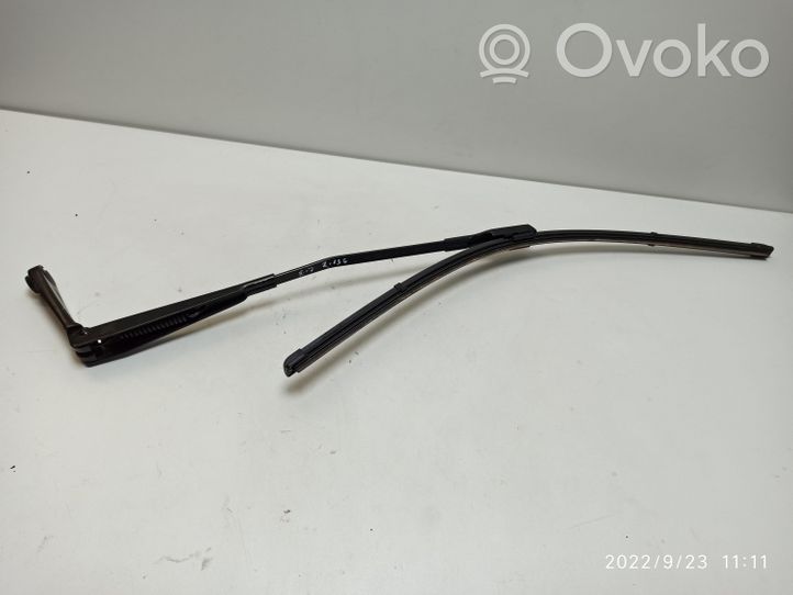 Audi A7 S7 4G Front wiper blade arm 