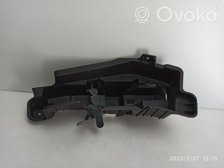 Audi Q3 8U Instrumentu kaste 