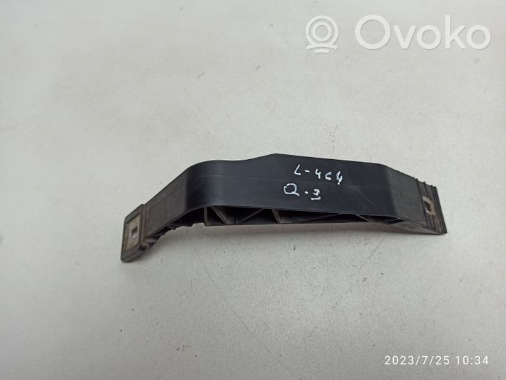 Audi Q3 8U Staffa del pannello di supporto del radiatore 