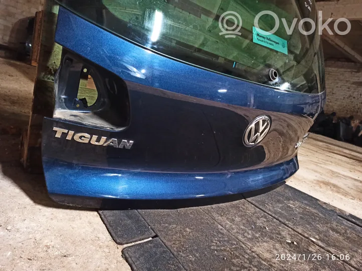 Volkswagen Tiguan Couvercle de coffre 