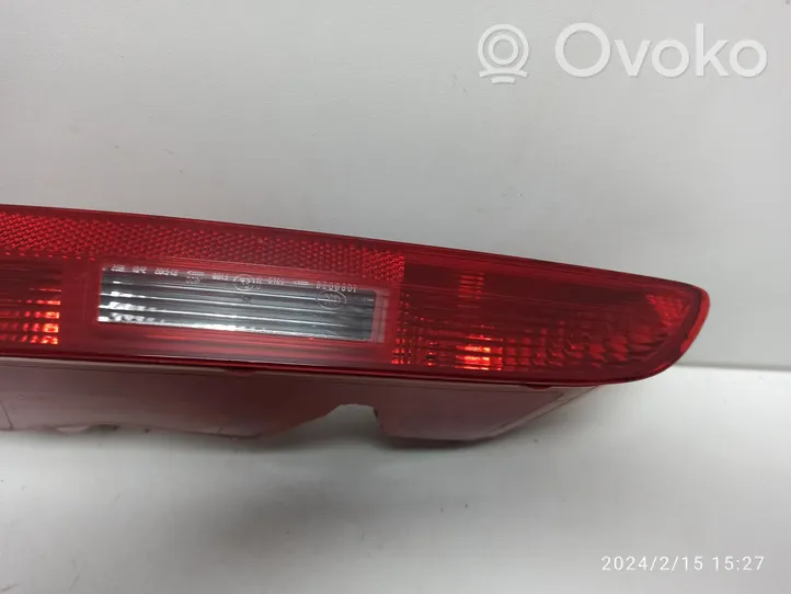 Audi Q3 8U Luz del parachoques trasero 