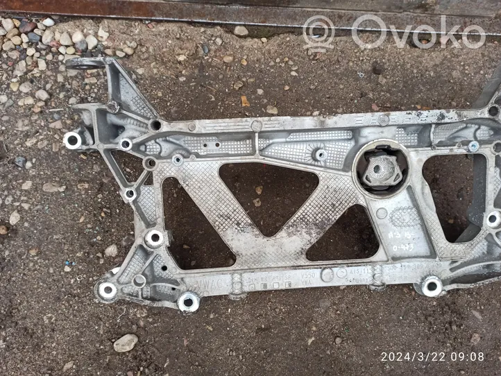 Audi A3 S3 8V Sottotelaio anteriore 