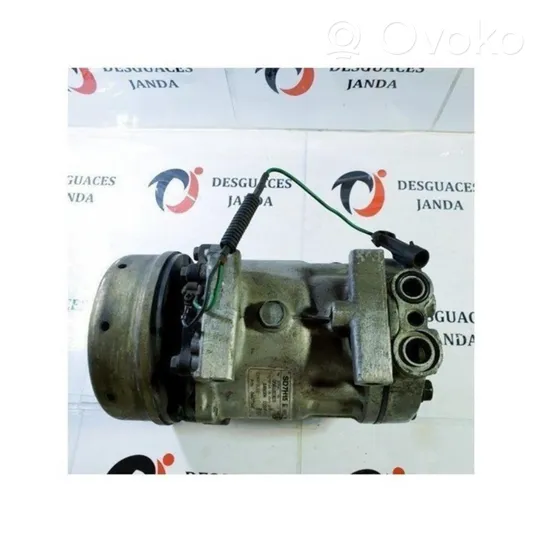 Chrysler Voyager Ilmastointilaitteen kompressorin pumppu (A/C) 04677344C