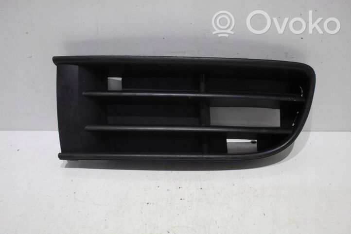 Volkswagen Polo IV 9N3 Grille inférieure de pare-chocs avant 6Q0853665F