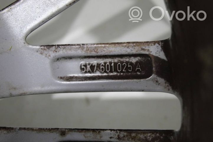 Volkswagen Golf VI R17-alumiinivanne 5K7601025A