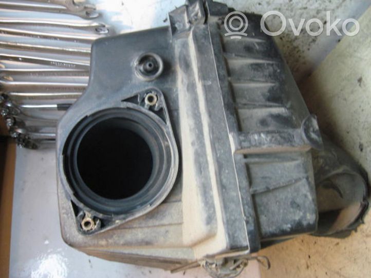 Volkswagen Golf III Scatola del filtro dell’aria 1H0129607DC44613685916