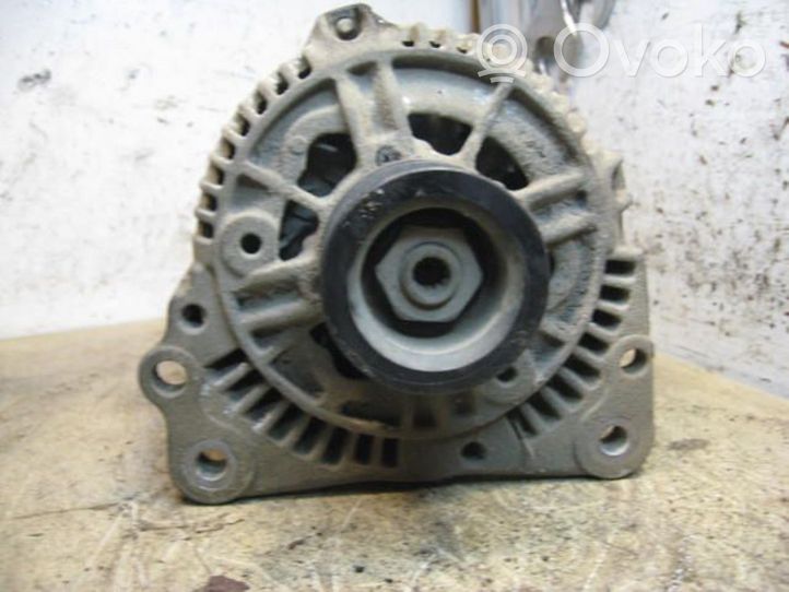 Volkswagen Sharan Generatore/alternatore BOSCH0123320007