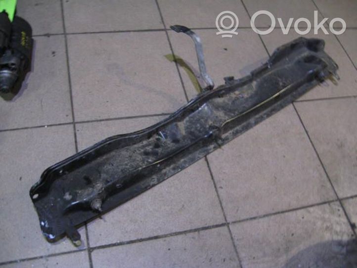 Citroen Xsara Picasso Pannello di supporto del radiatore 7106A9