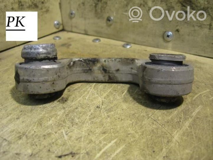 Audi A4 S4 B5 8D Braccio di controllo sospensione anteriore superiore/braccio oscillante 8D0411317D