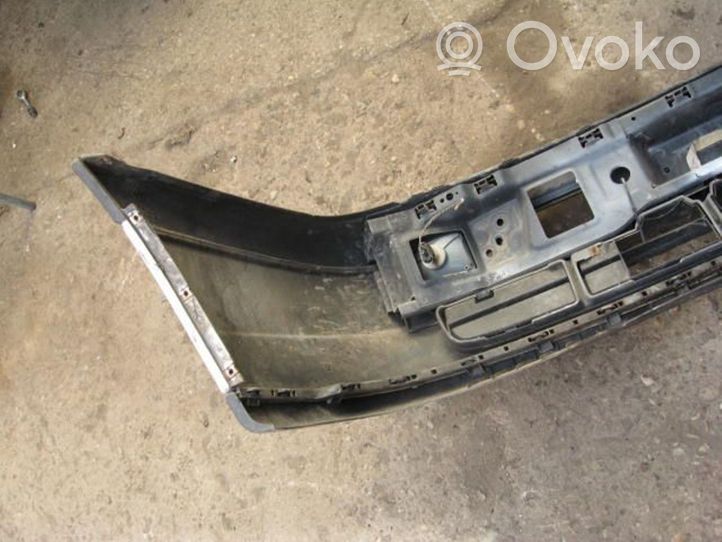 Volkswagen PASSAT B4 Front bumper 