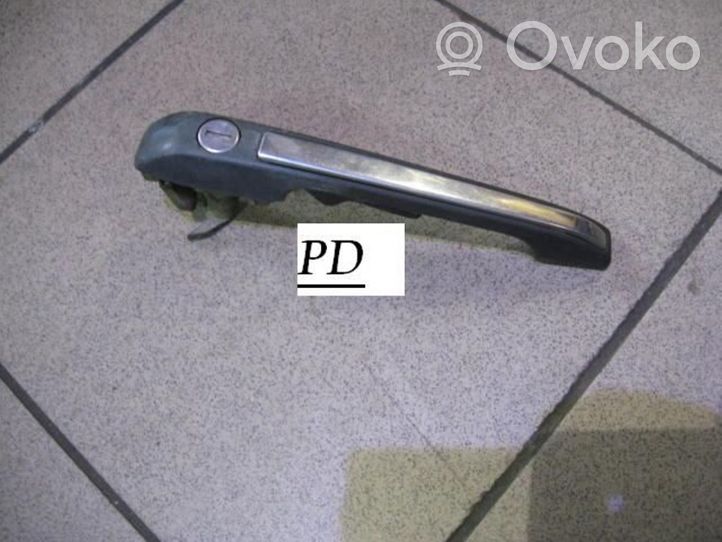 Volkswagen PASSAT B2 Front door exterior handle 