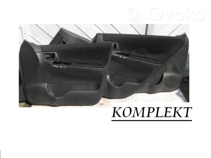 Toyota Verso Apmušimas priekinių durų (obšifke) 6761613010