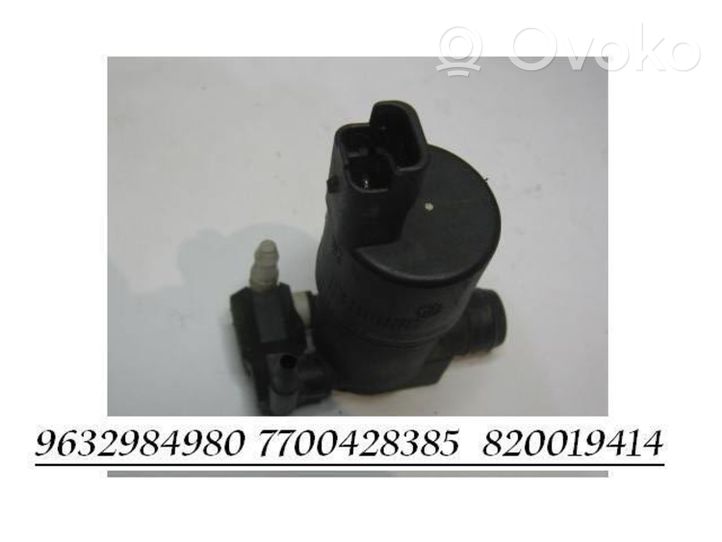 Citroen C4 I Tuulilasi tuulilasinpesimen pumppu 9632984980