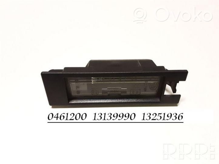 Opel Corsa C Lampa oświetlenia tylnej tablicy rejestracyjnej 0461200