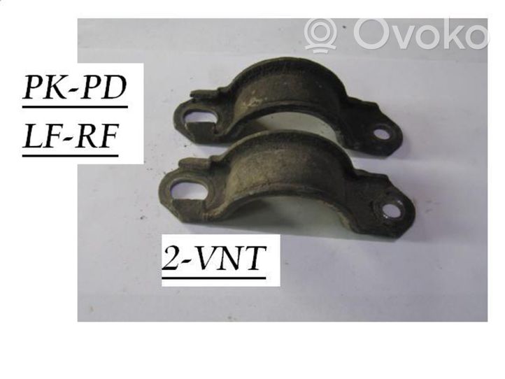 Renault Clio II Staffa di montaggio della cremagliera dello sterzo 77004896324