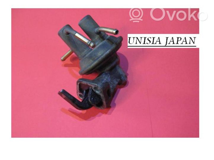 Nissan NX 100 Mekaaninen polttoainepumppu 6UNISIAJAPAN