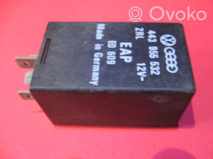 Audi 80 90 B3 Coolant fan relay 443955532