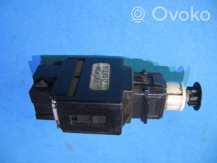 Volvo 850 Interruttore del pedale del freno 9128577