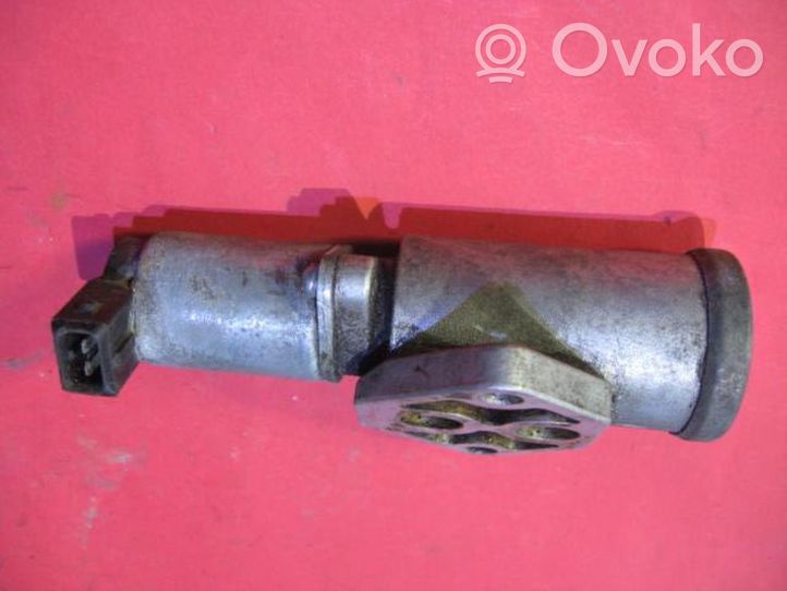 Opel Omega B1 Valvola di regolazione del minimo 90411546