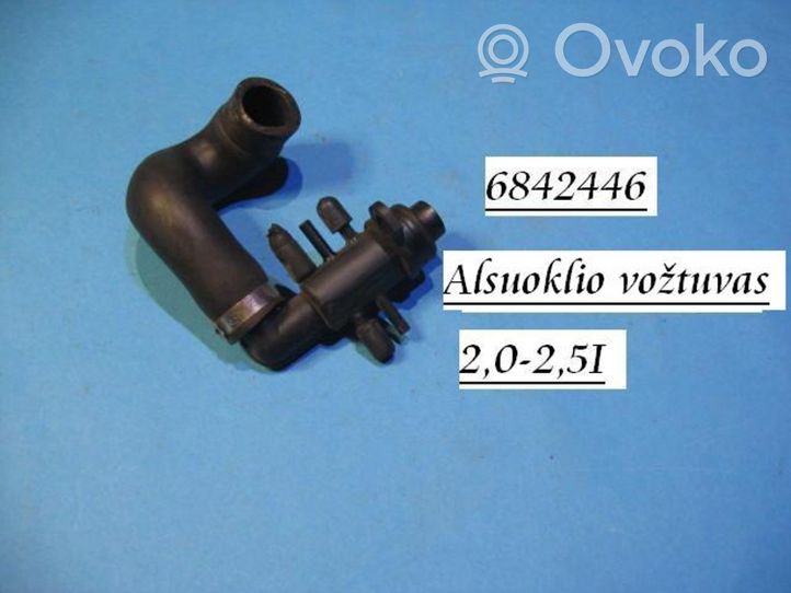 Volvo XC70 Soupape de reniflard 6842446