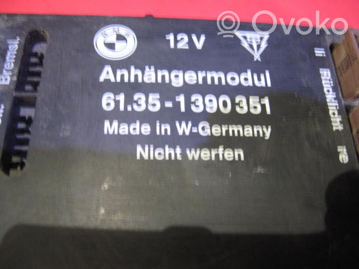 BMW 7 E32 Module de contrôle crochet de remorque 61351390351