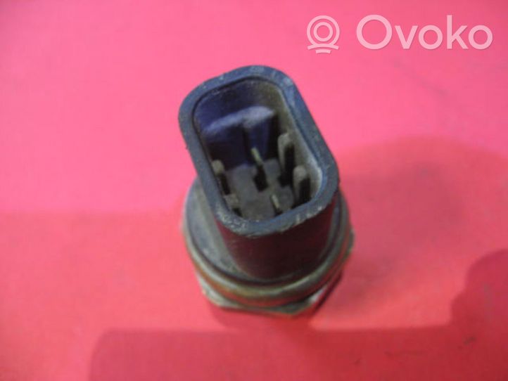 Opel Omega A Sonde de température de liquide de refroidissement 90242277