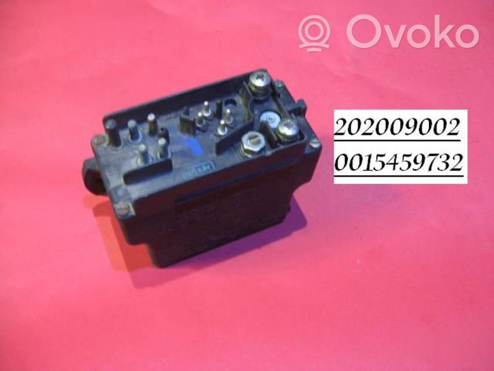 Mercedes-Benz 100 W631 Glow plug pre-heat relay 202009002