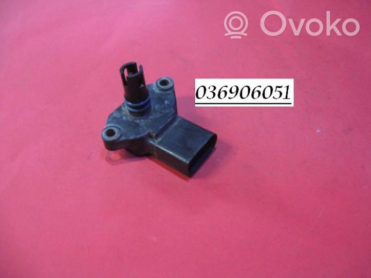 Volkswagen Golf III Air pressure sensor 036906051