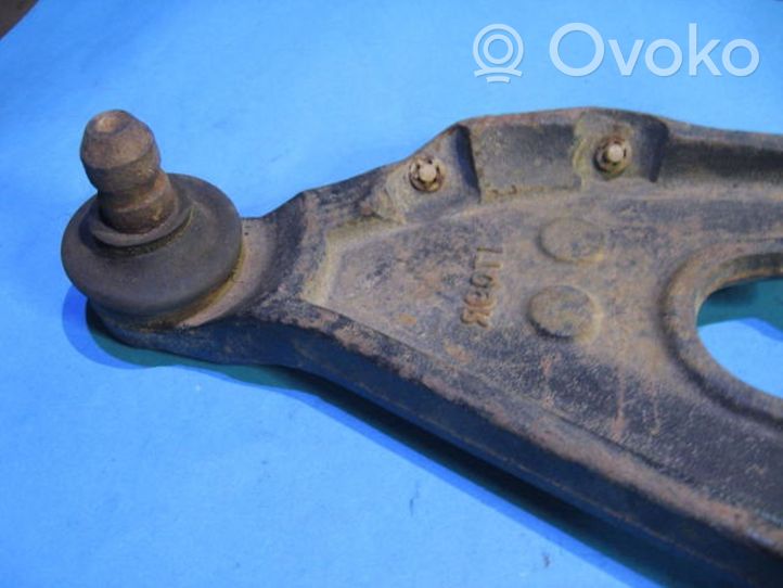 Volvo 850 Fourchette, bras de suspension inférieur avant 1107285