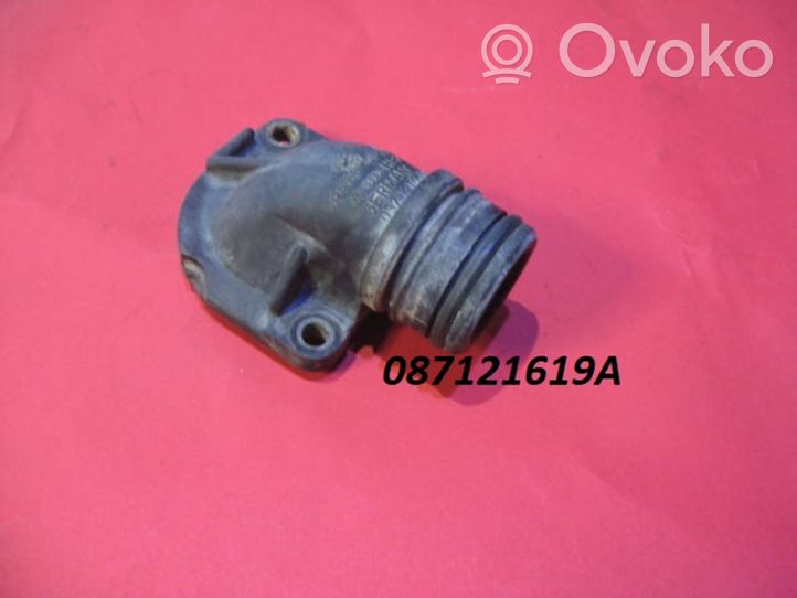 Volkswagen PASSAT B4 Boîtier de thermostat / thermostat 087121619A