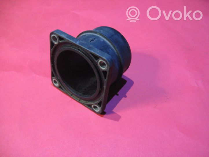 Audi 80 90 B3 Część rury dolotu powietrza 028129637G