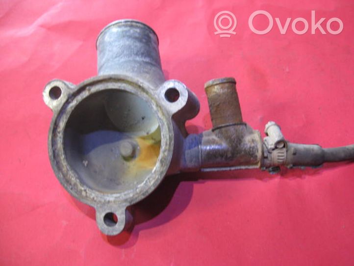 Peugeot 605 Termostat / Obudowa termostatu 9611875980